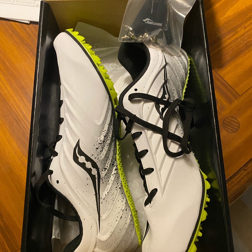 Saucony Spitfire 5